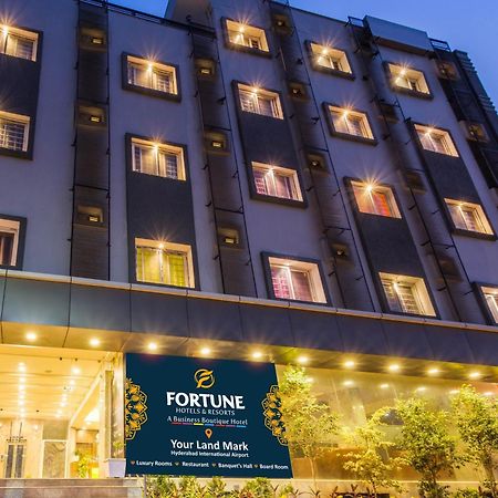 Hotel Fortune Hyderabad Airport Zone Exteriör bild