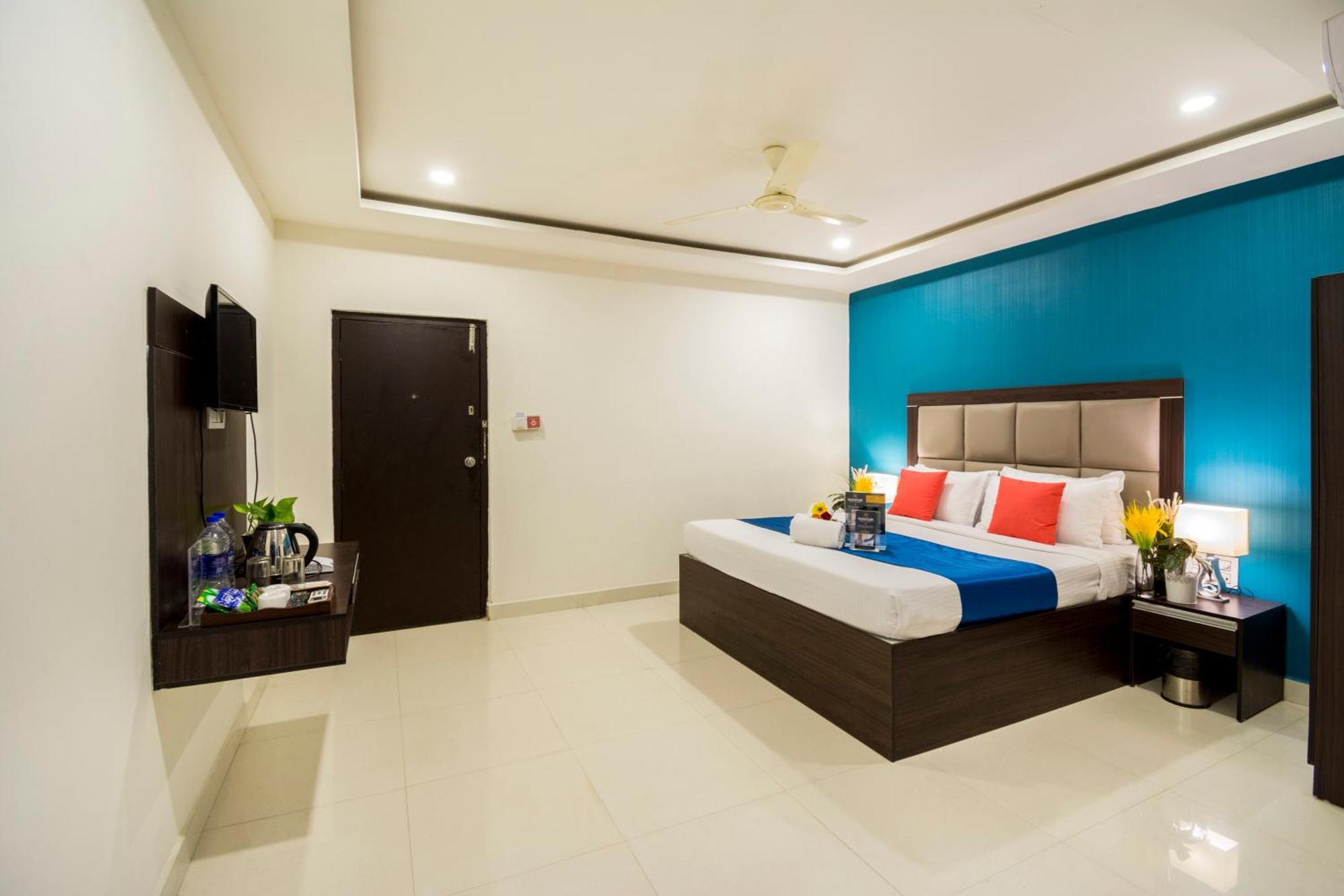 Hotel Fortune Hyderabad Airport Zone Exteriör bild